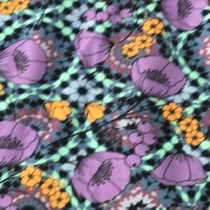 Lularoe tall & curvy leggings